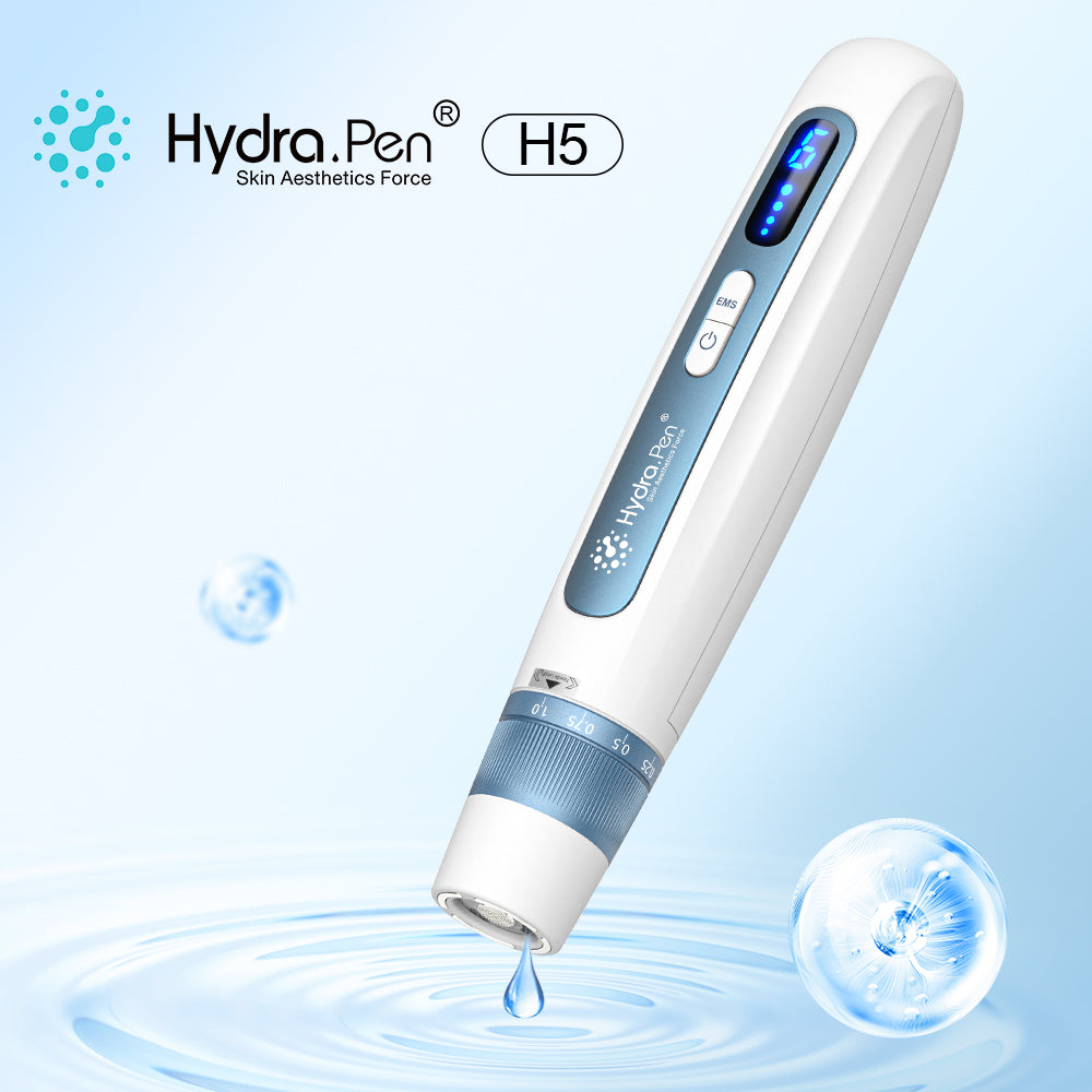 Penna Hydra H5 in acciaio blu con cartuccia serbatoio inserita su sfondo blu